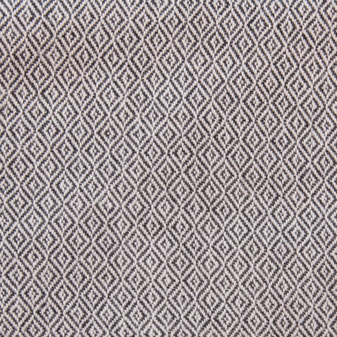 Echarpe cachemire noir gris à carreaux