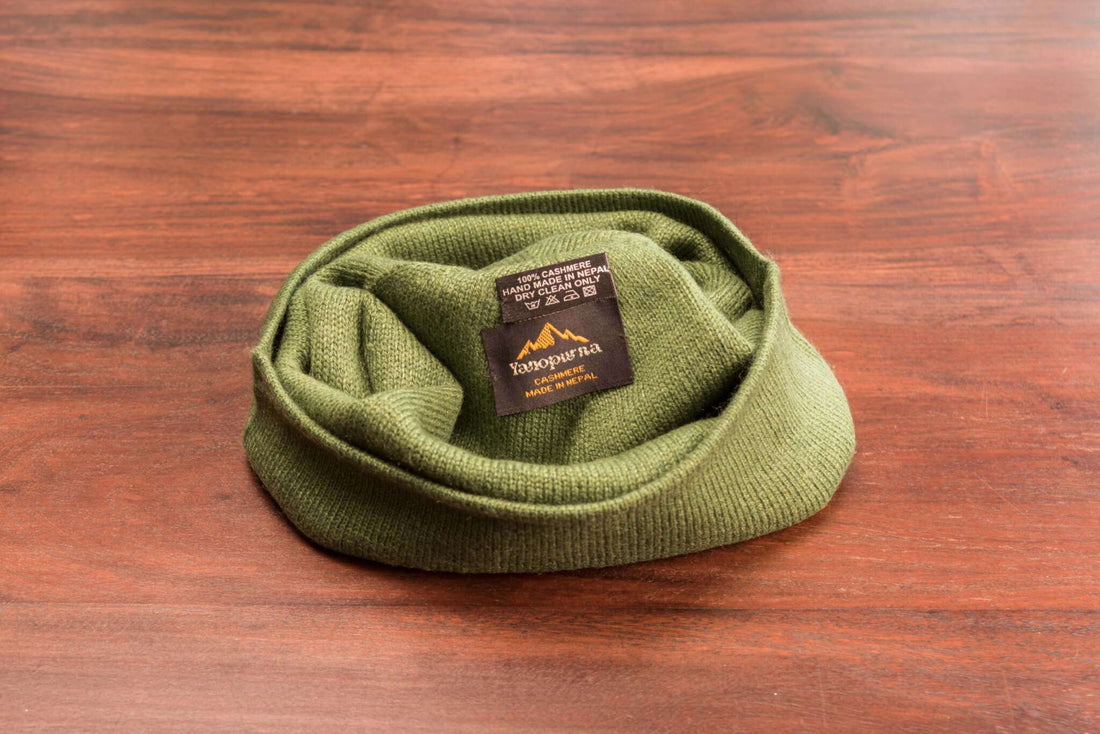 Bonnet bonnet cachemire lisse vert
