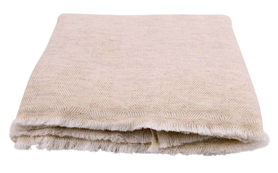 Couverture en cachemire beige à fin motif chevrons