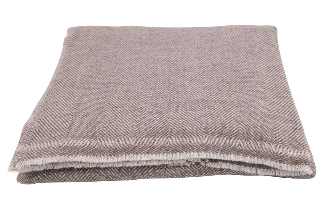 Couverture en cachemire gris-marron à fin motif chevrons